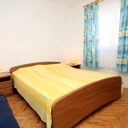 With A Parking Space Stari Grad, Hvar - 8762 Stari Grad (Hvar)